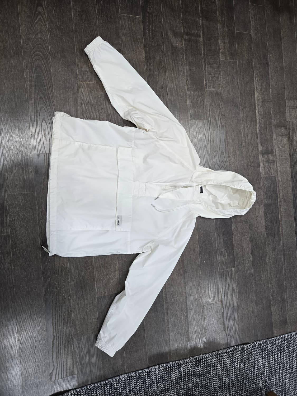 뉴발란스 바람막이 아노락 상품이미지1