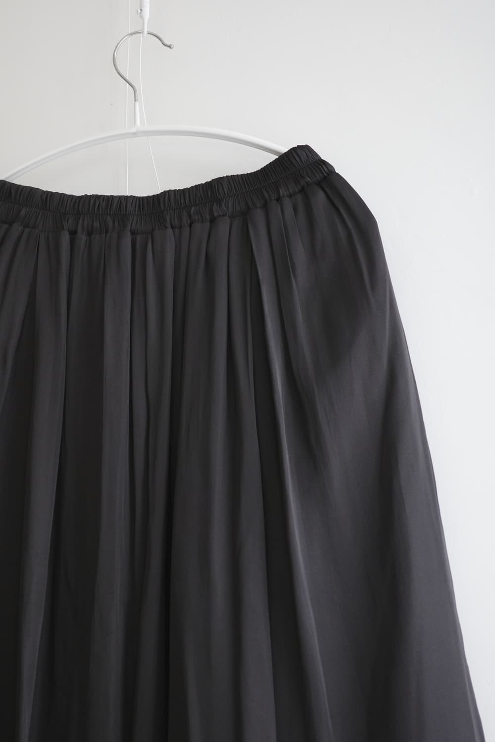 purelast  블랙 쉬폰 플레어 롱 스커트 상품이미지5