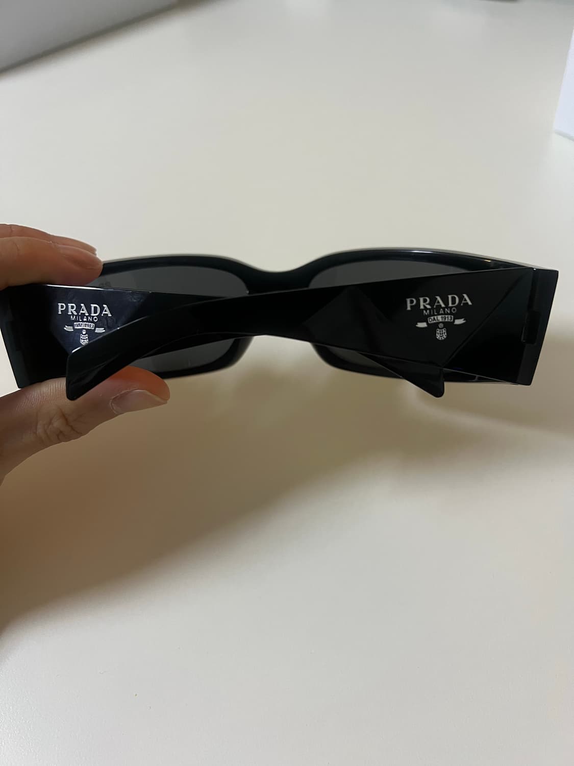 프라다 a19s 선글라스 (칸예 선글라스) 상품이미지8