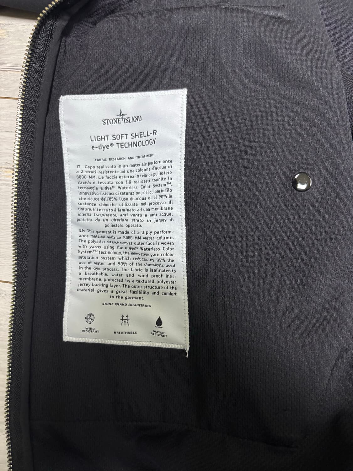 스톤아일랜드 소프트쉘 후드자켓 급처 상품이미지4