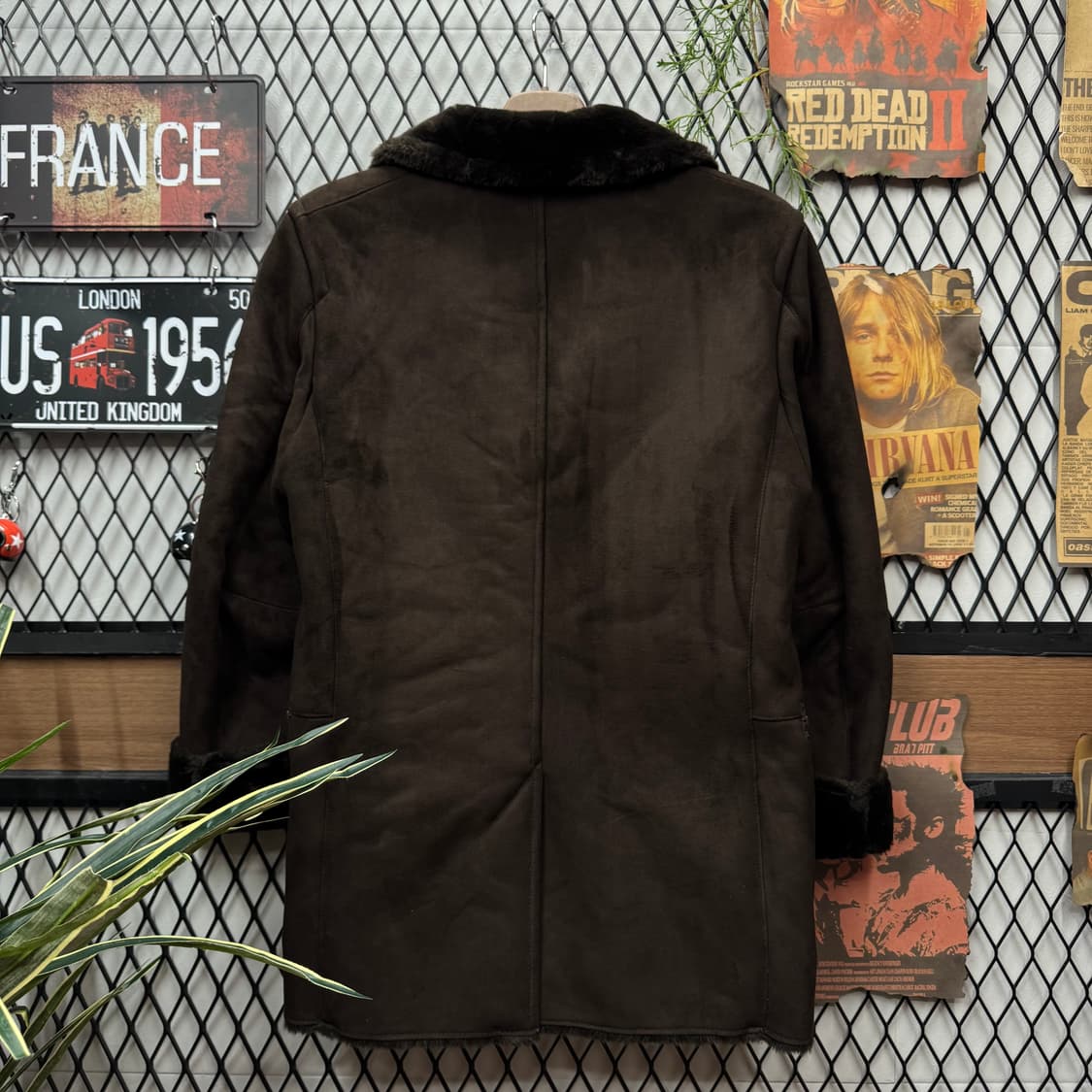 캘빈클라인 스웨이드 퍼 무스탕 코트 사이드 포켓 포인트 다크 브라운 상품이미지2