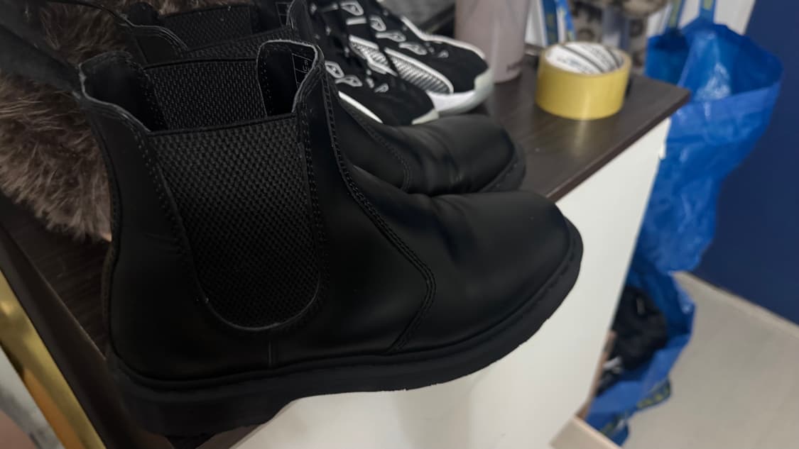 닥터마틴 2976 모노 블랙 첼시 부츠 상품이미지2