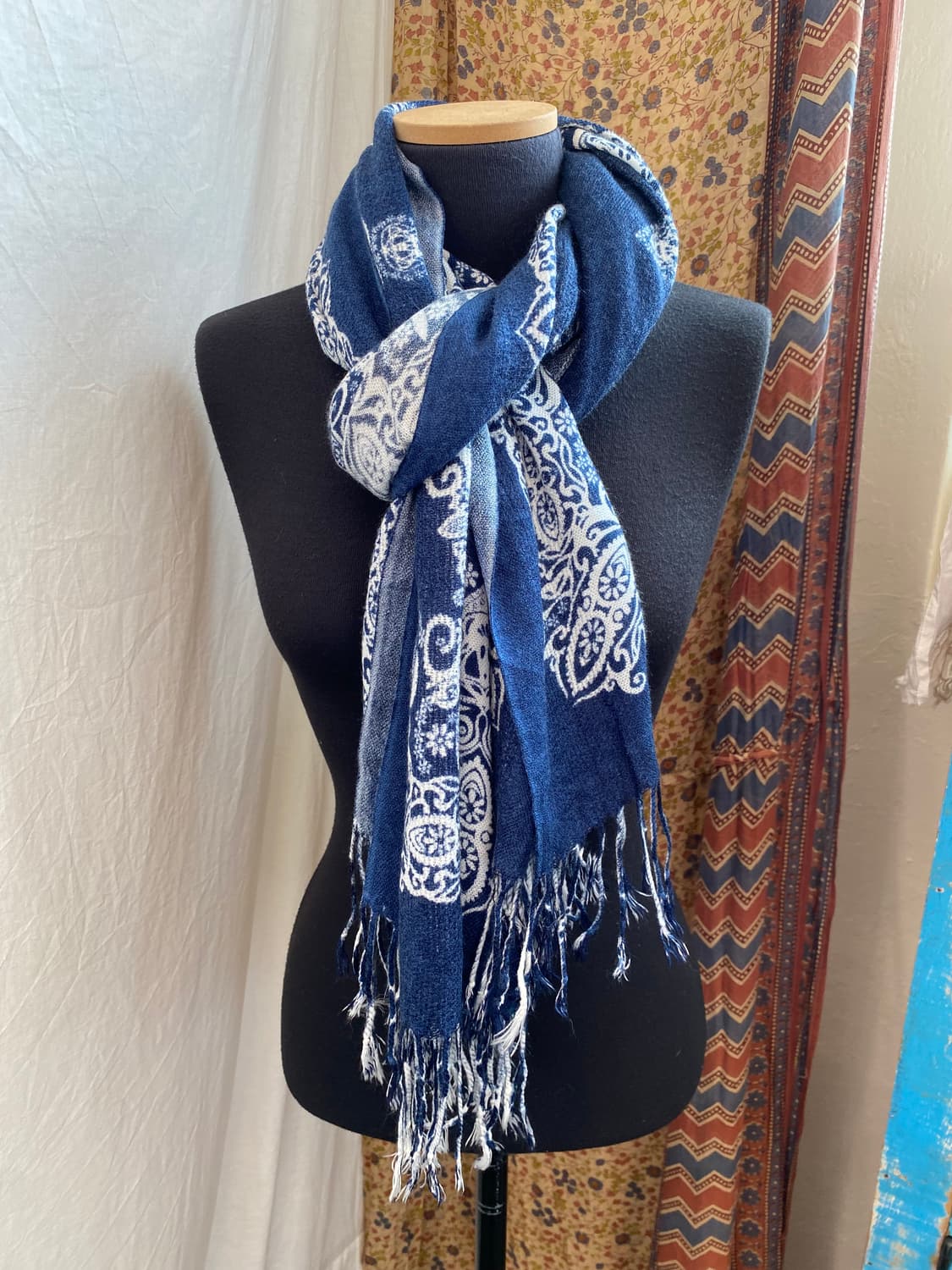블루 에스닉 머플러 상품이미지1