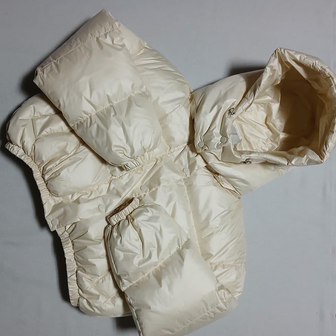 maybins 메이빈스 낭트 후드 크롭 숏패딩 자켓 상품이미지3