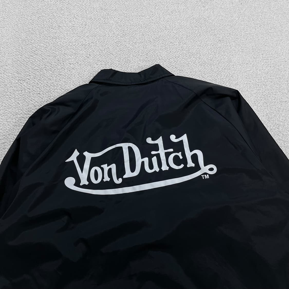본 더치 Vondutch 스펠 로고 코치 자켓 블랙 상품이미지3