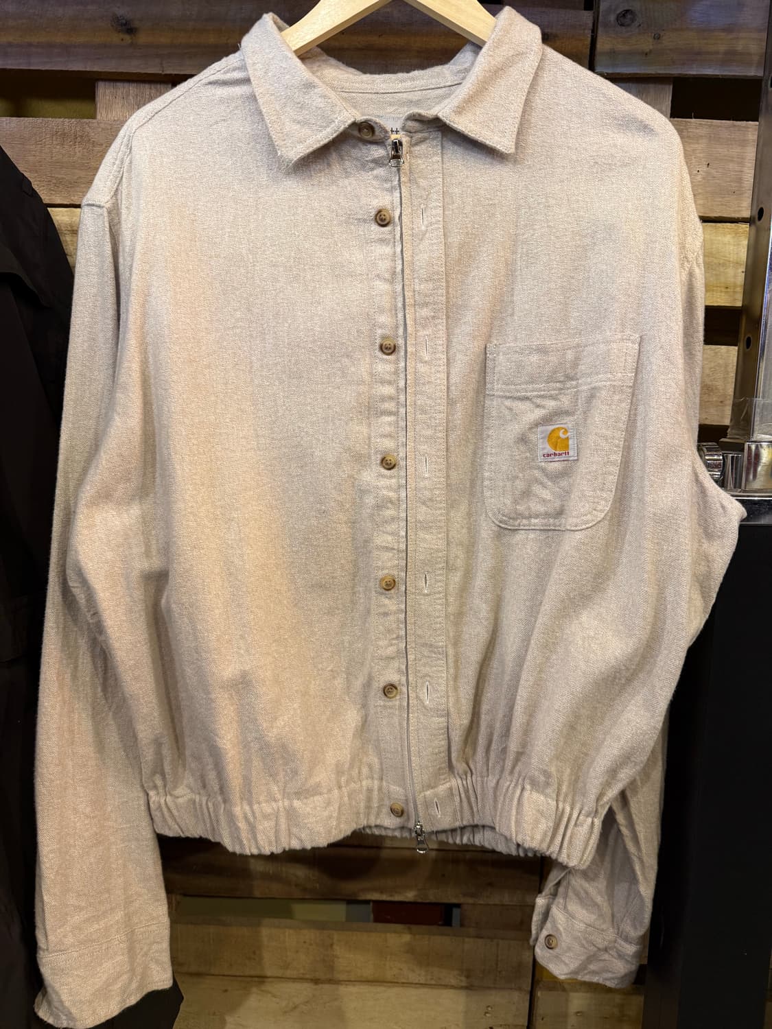 칼하트 오트밀 리메이크 크롭 셔츠 자켓 상품이미지1