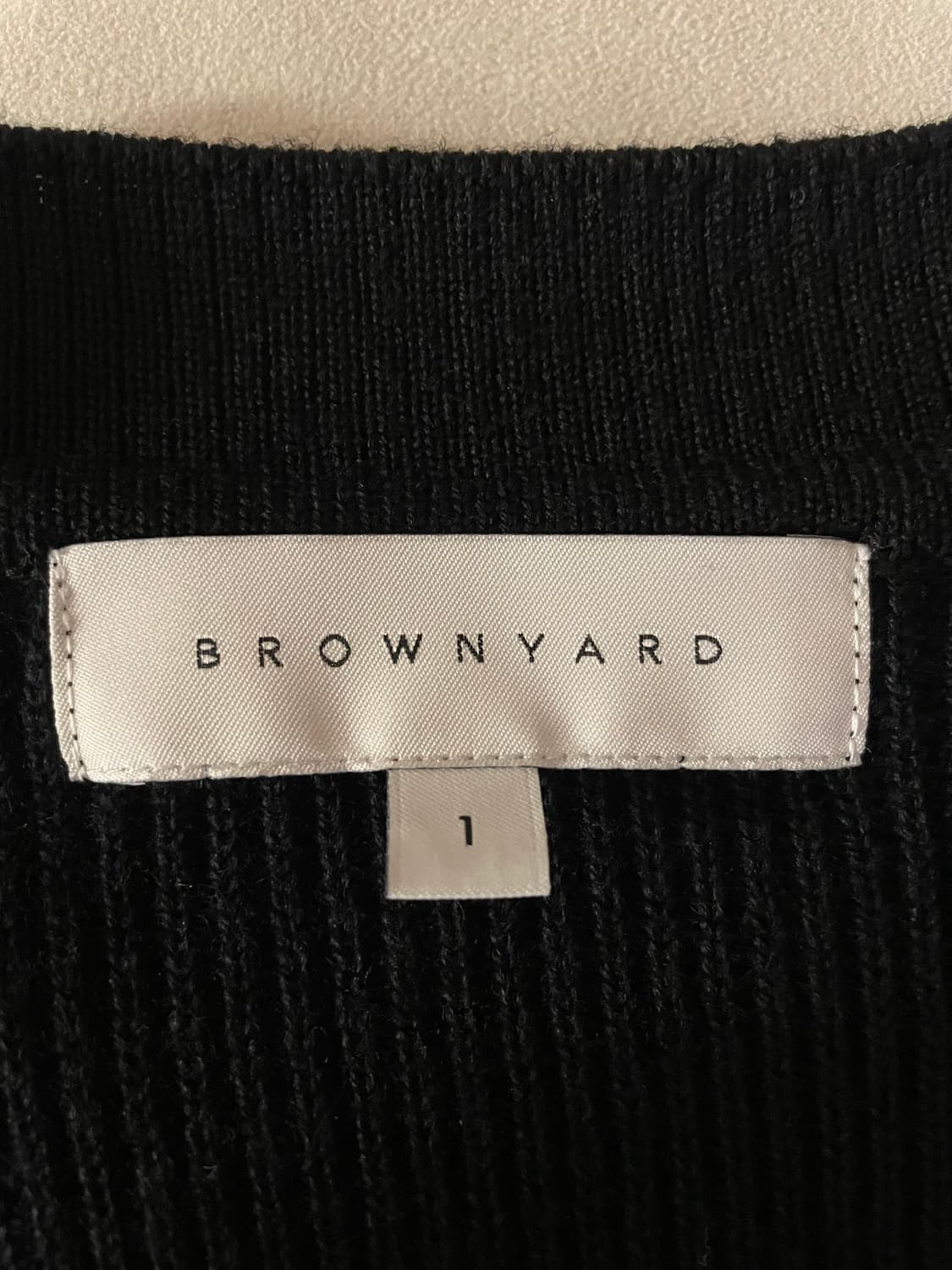 BROWNYARD wool 100% cardigan black 상품이미지3