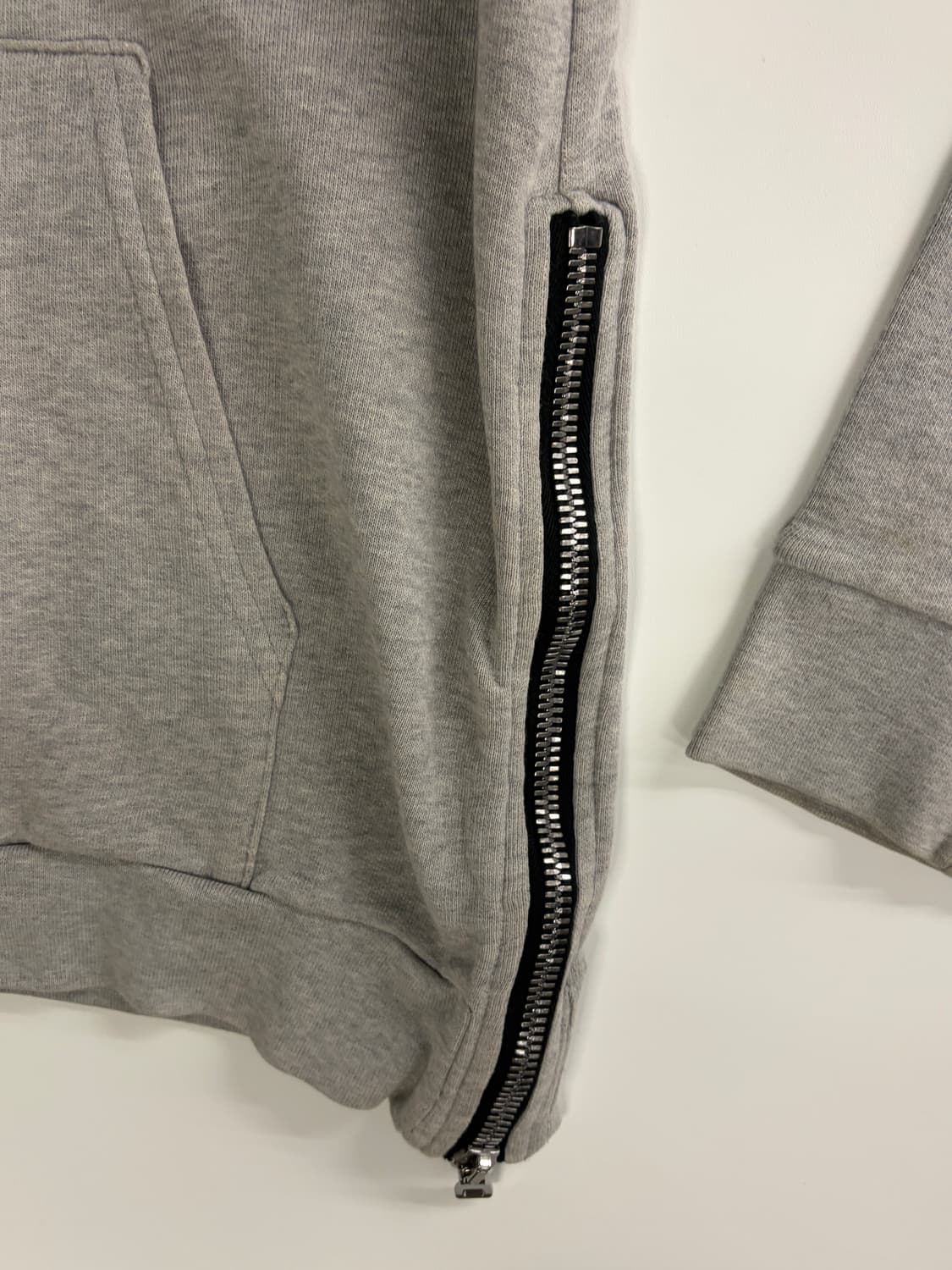 발망 사이드 지퍼 후드티 그레이 M 상품이미지5