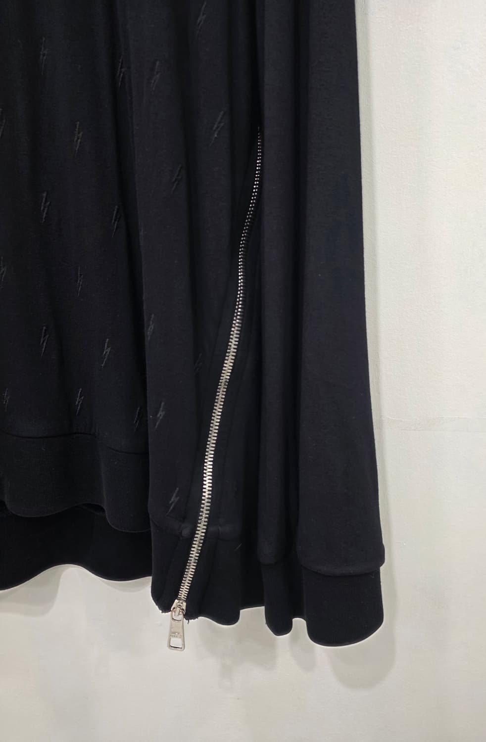 닐바렛 롱슬리브 티셔트(XL)
 상품이미지5