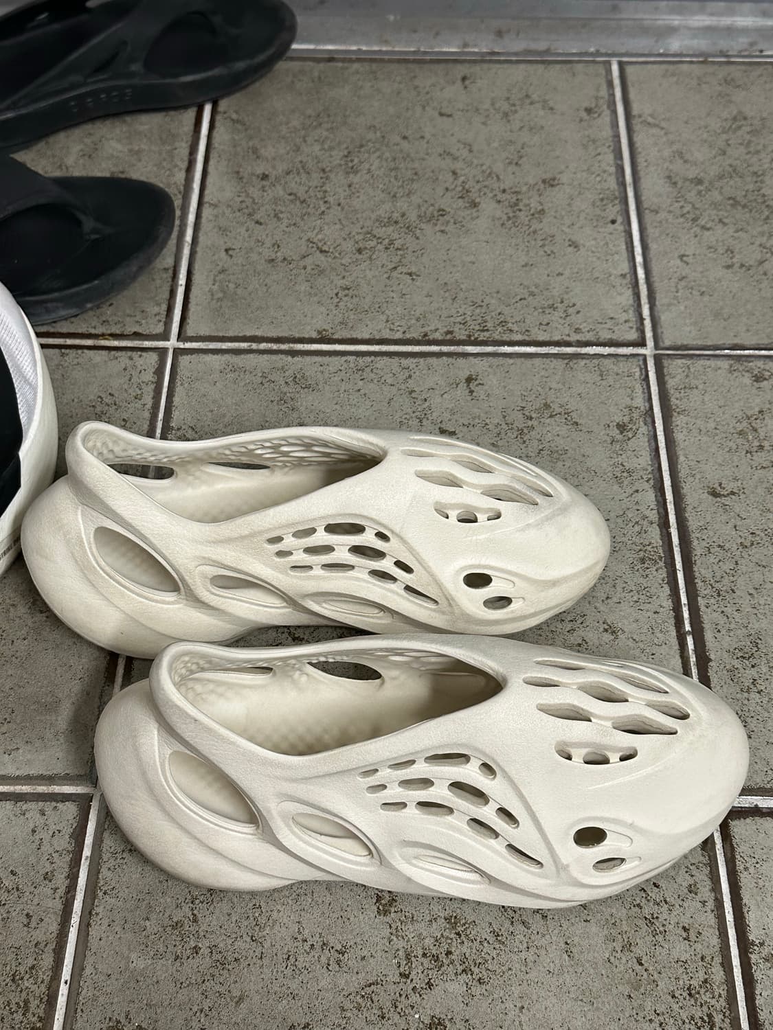 이지폼러너 샌드 275 상품이미지5