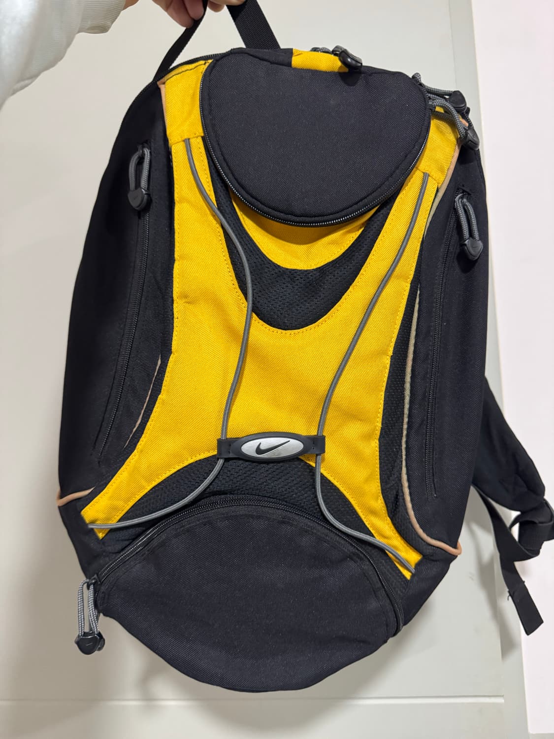 나이키 올드스쿨 스우시에어 백팩 상품이미지1