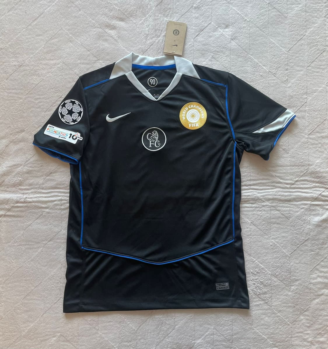 25-26 첼시 3rd 이스테방 유니폼 상품이미지2