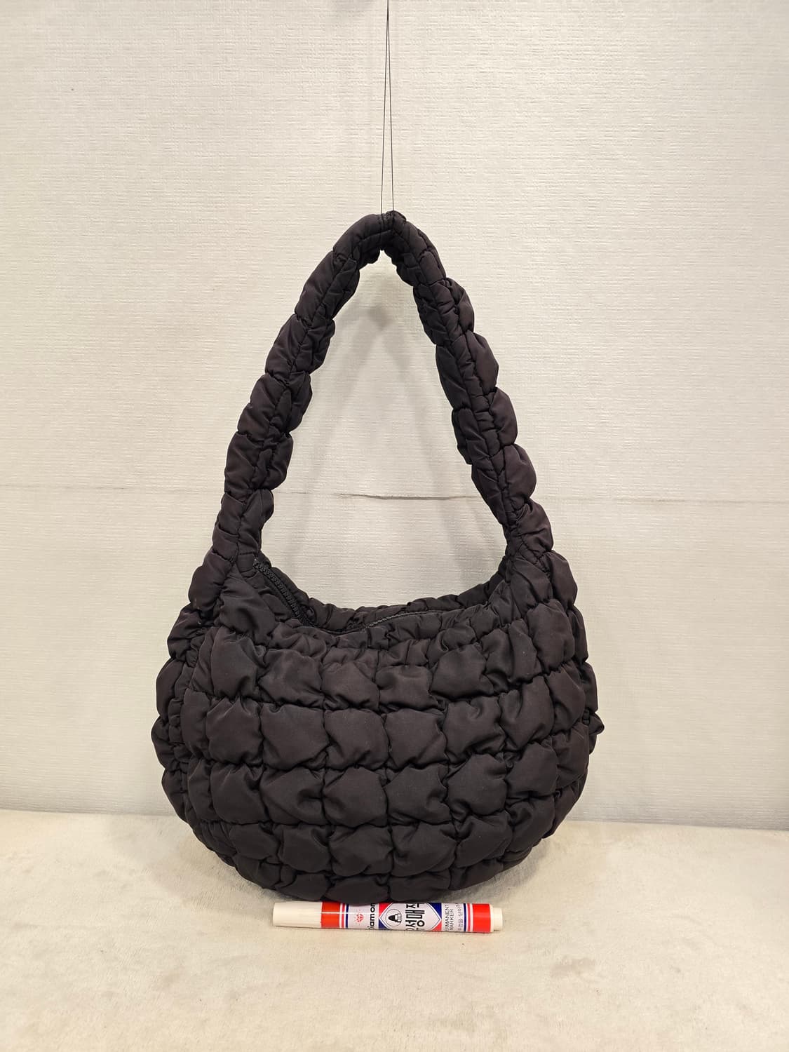 COS 코스 퀼티드 구름백 숄더백 블랙 상품이미지2
