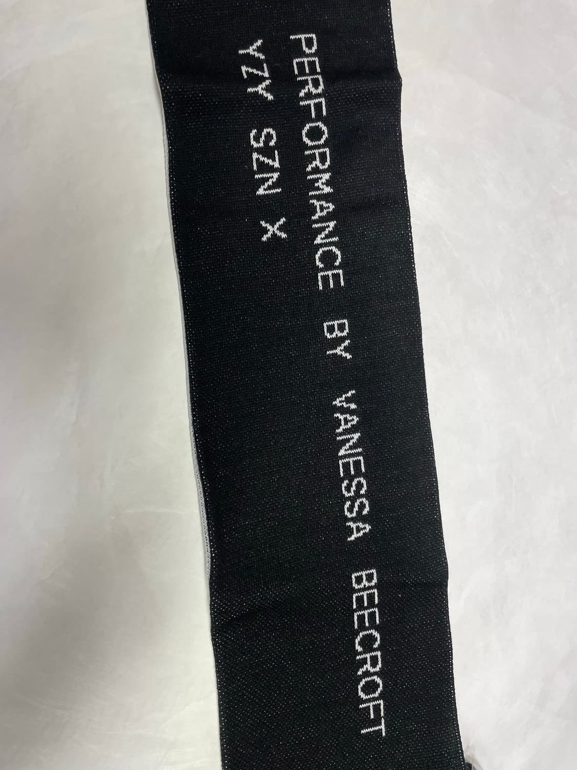 [미개봉] 칸예 머플러 ye live in korea /vip 전용 굿즈 상품이미지2