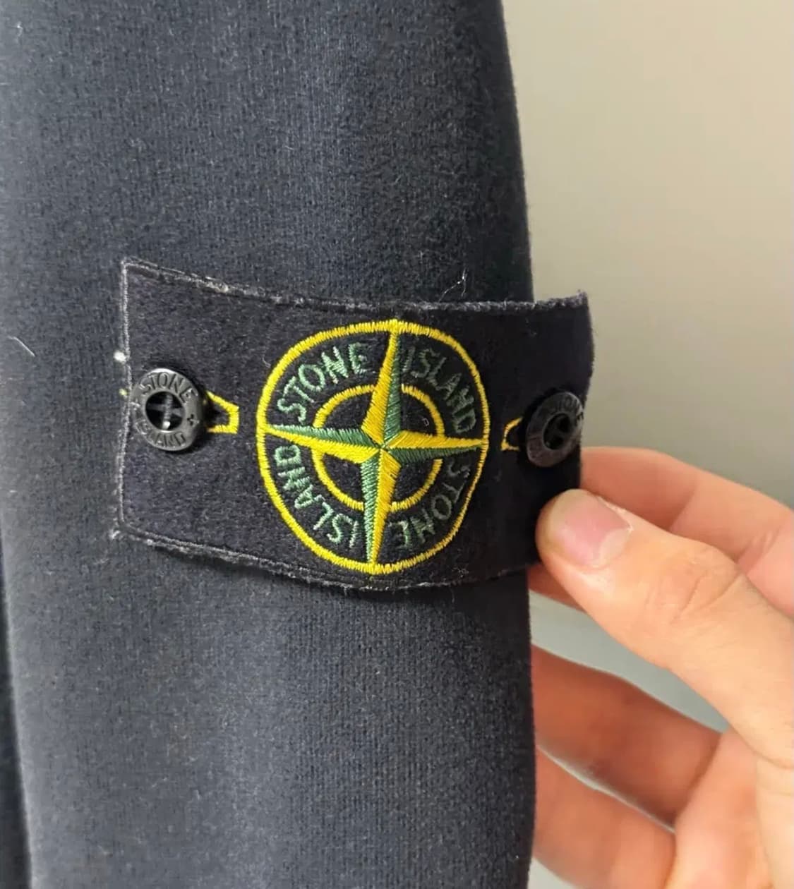 21fw 스톤아일랜드 맨투맨  상품이미지2