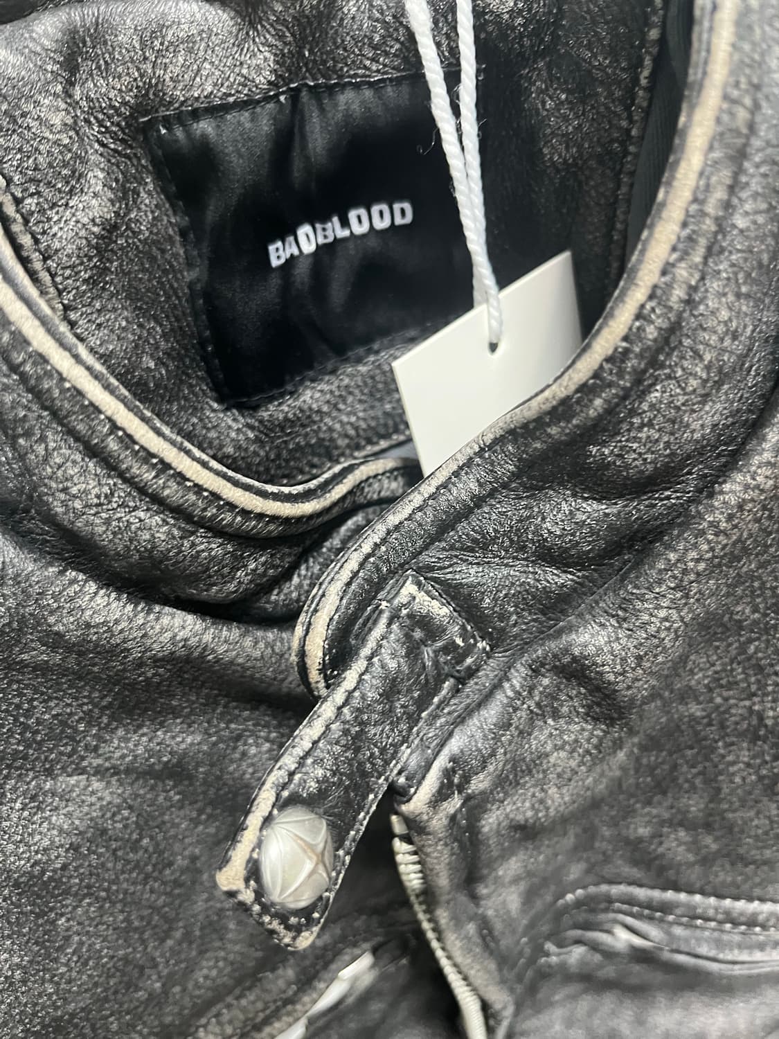 배드블러드 크랙 레더 레이싱 자켓 m 택달린 신품 상품이미지3