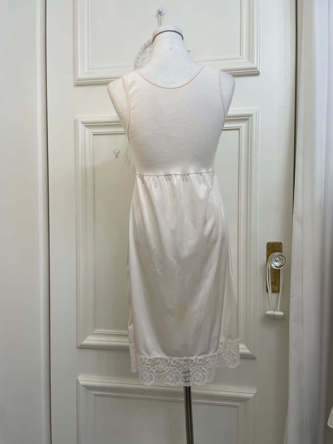 ivory crochet ruffle long cardigan&sheer 상품이미지10
