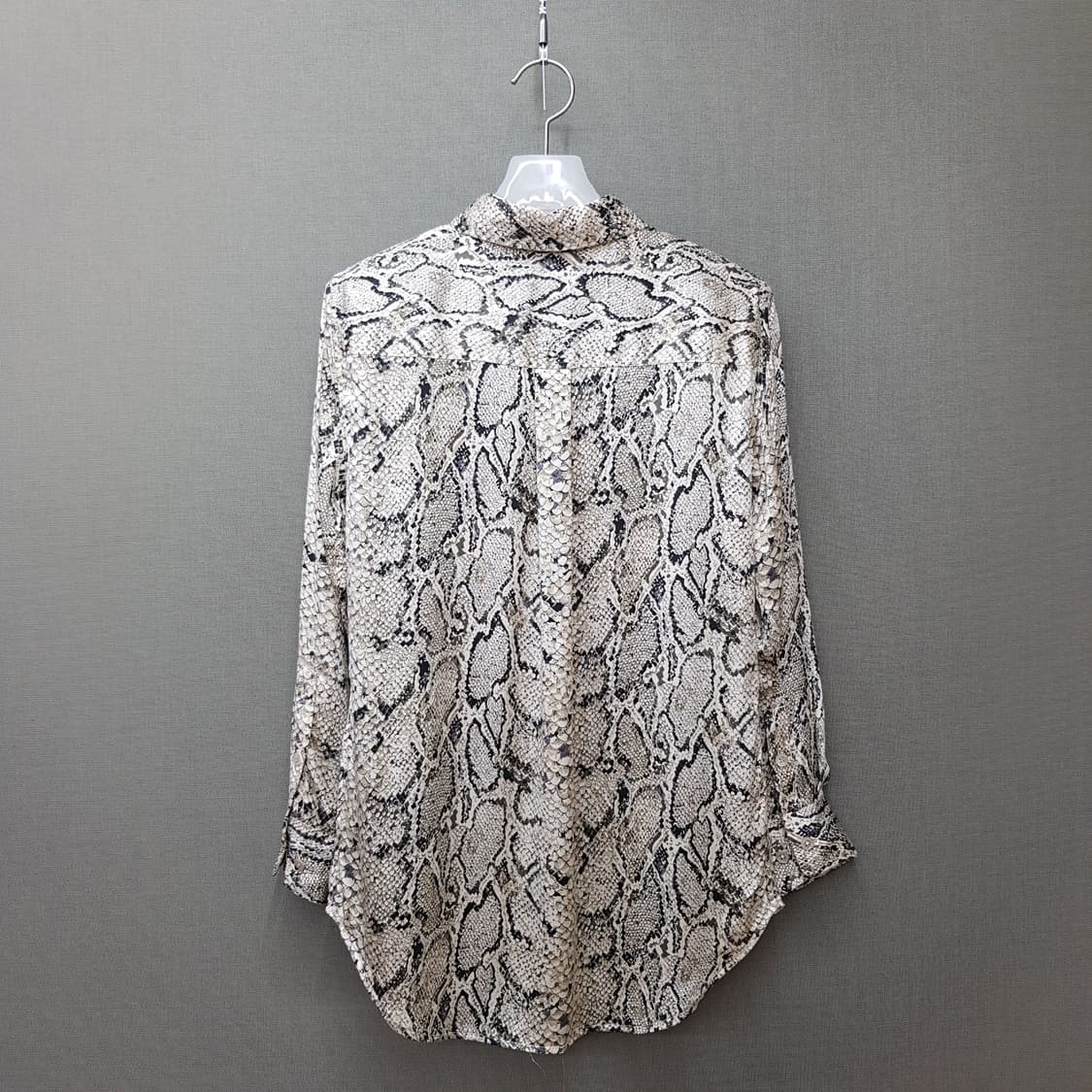 이큅먼트 실크100 파이톤 패턴 셔츠 S사이즈 상품이미지4