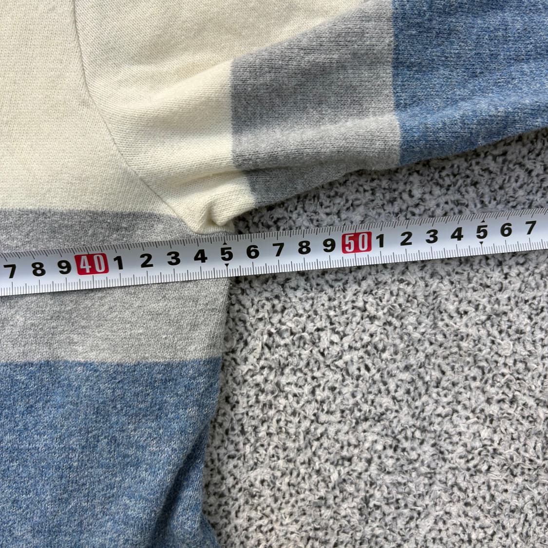 95 헤지스 배색 니트 긴팔티 60316J 상품이미지5