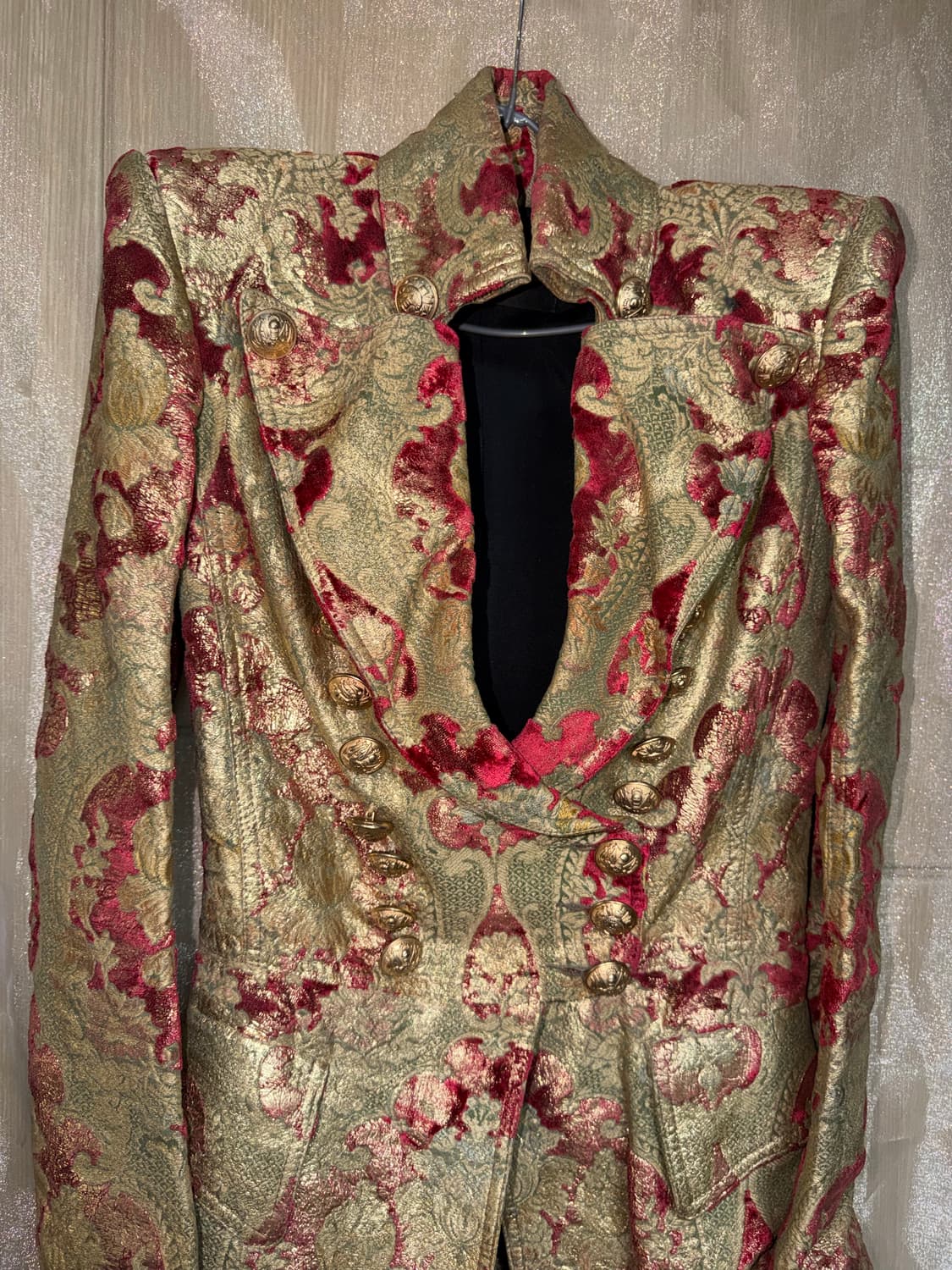 데카르넹 발망 10AW 쇼피스 브로케이트 벰베르그 바로크 나폴레옹 재킷 상품이미지5