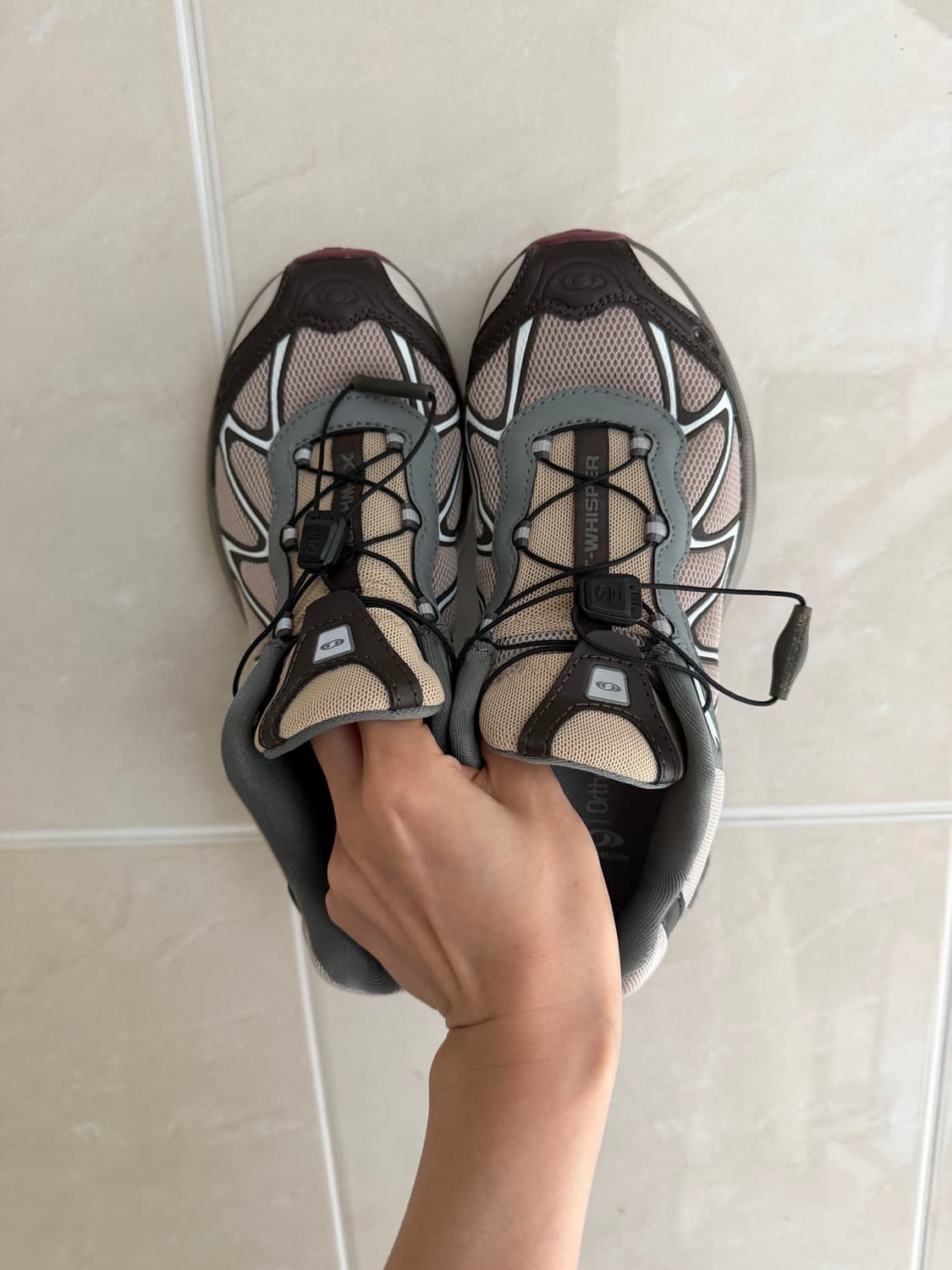 살로몬 xt 위스퍼 - tan (235사이즈) 상품이미지3