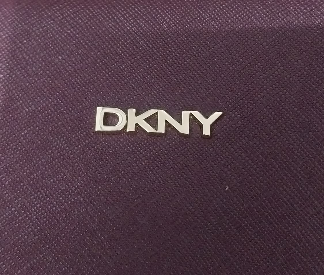 DKNY 브라이언트 파크 사피아노 쇼퍼백 상품이미지2