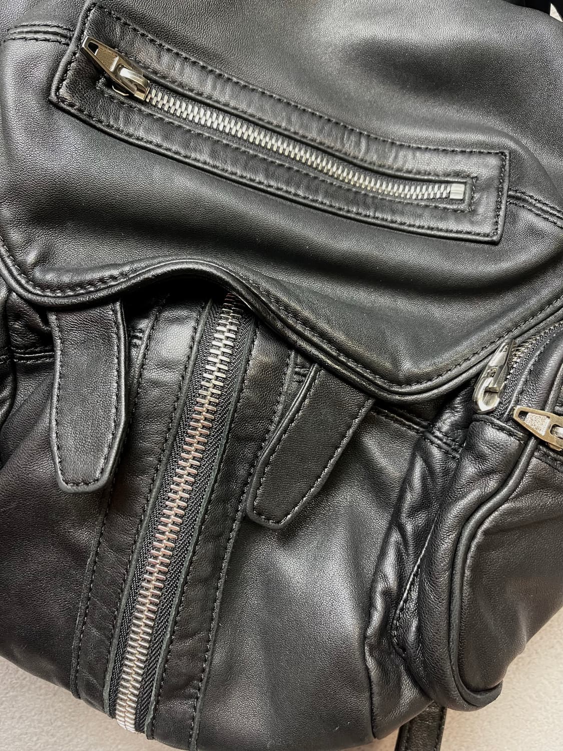 알렉산더왕 마르티 백팩 (블랙) 상품이미지8