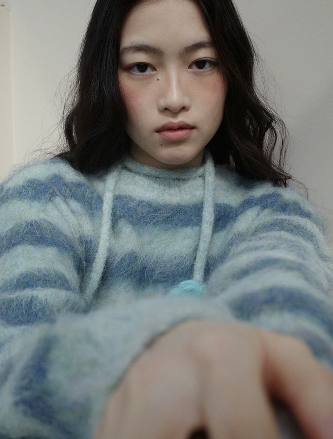 STRIPE SHAGGY KNIT 상품이미지1