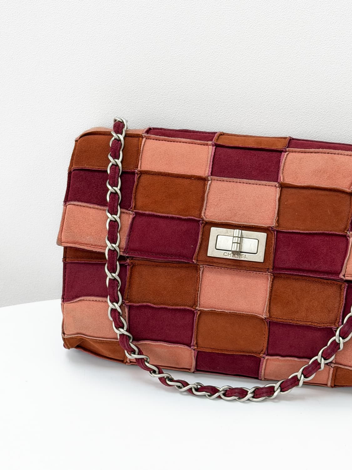 샤넬 패치워크 스웨이드 플랩 체인 숄더백 상품이미지1