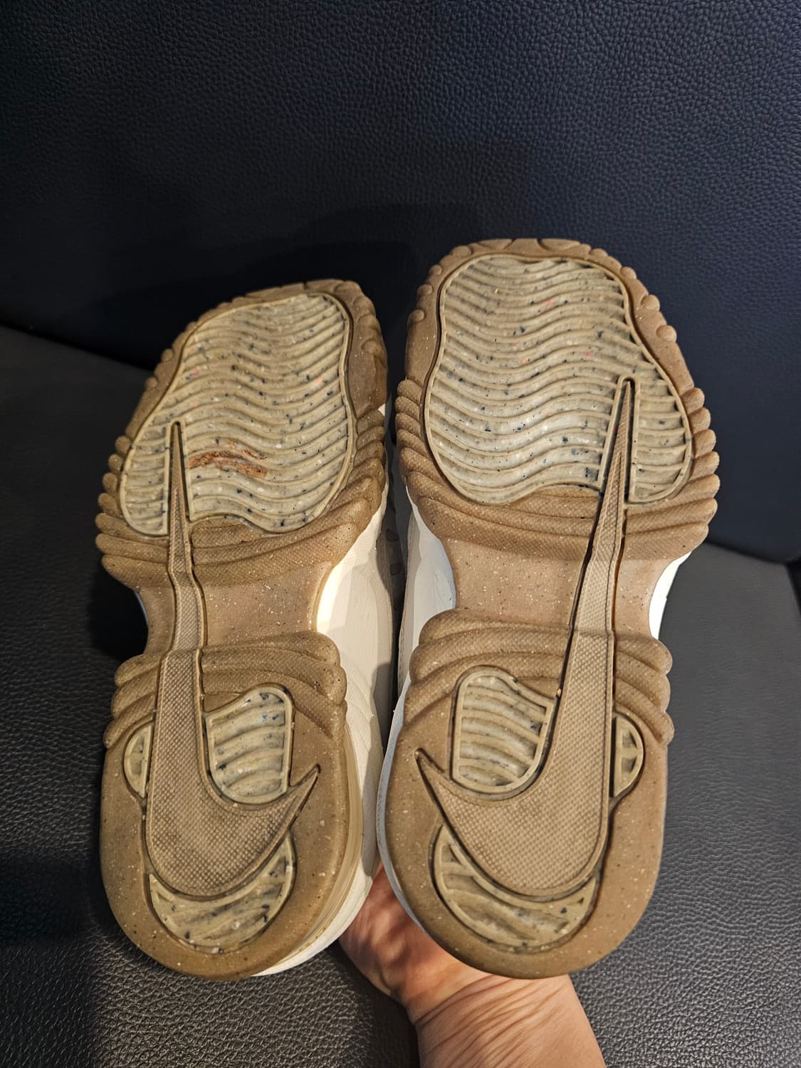 나이키 에어 어드저스트 상품이미지8