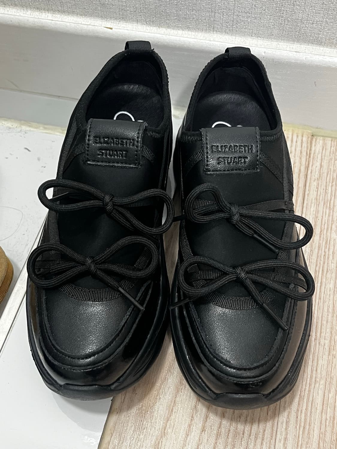 엘리자베스 스튜어트 키높이 운동화 신발 225 상품이미지1