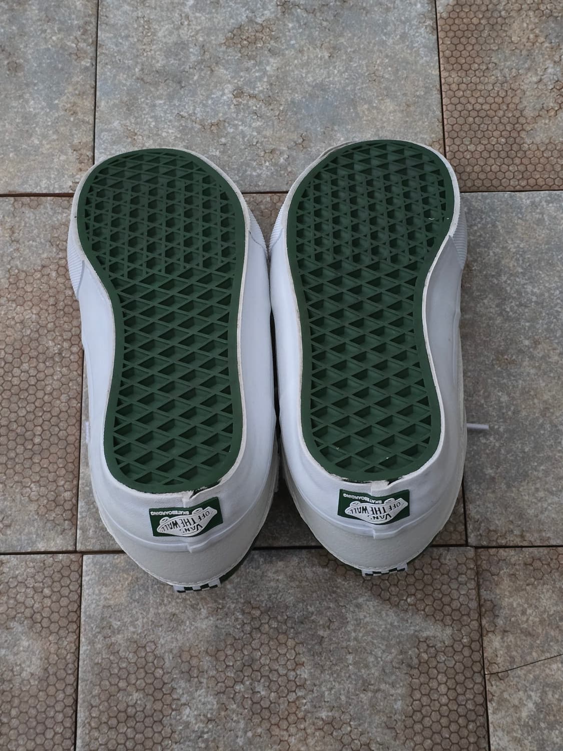 (225)반스 하프캡 화이트 그린 상품이미지10