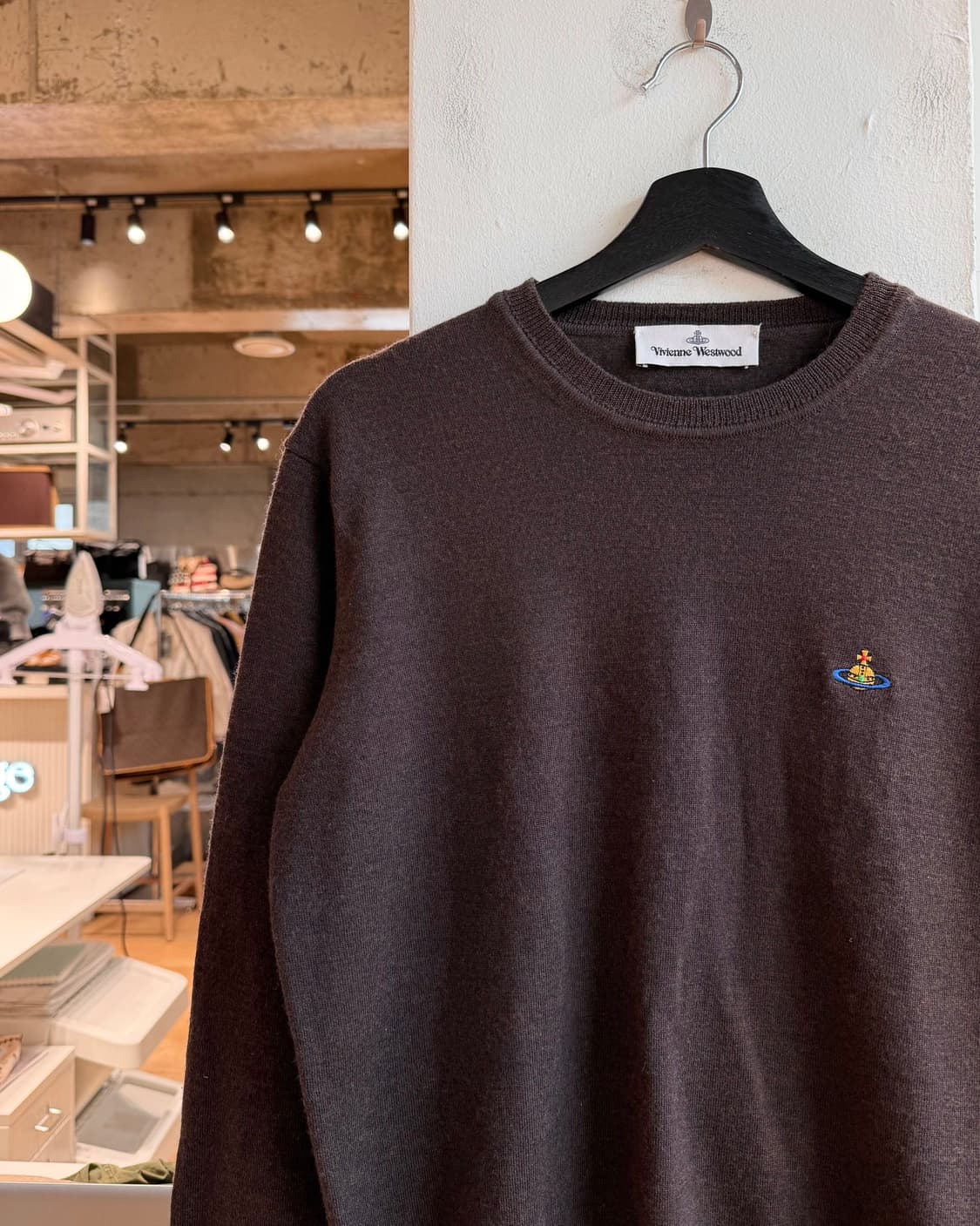 비비안 웨스트우드 브라운 orb자수 니트  상품이미지4