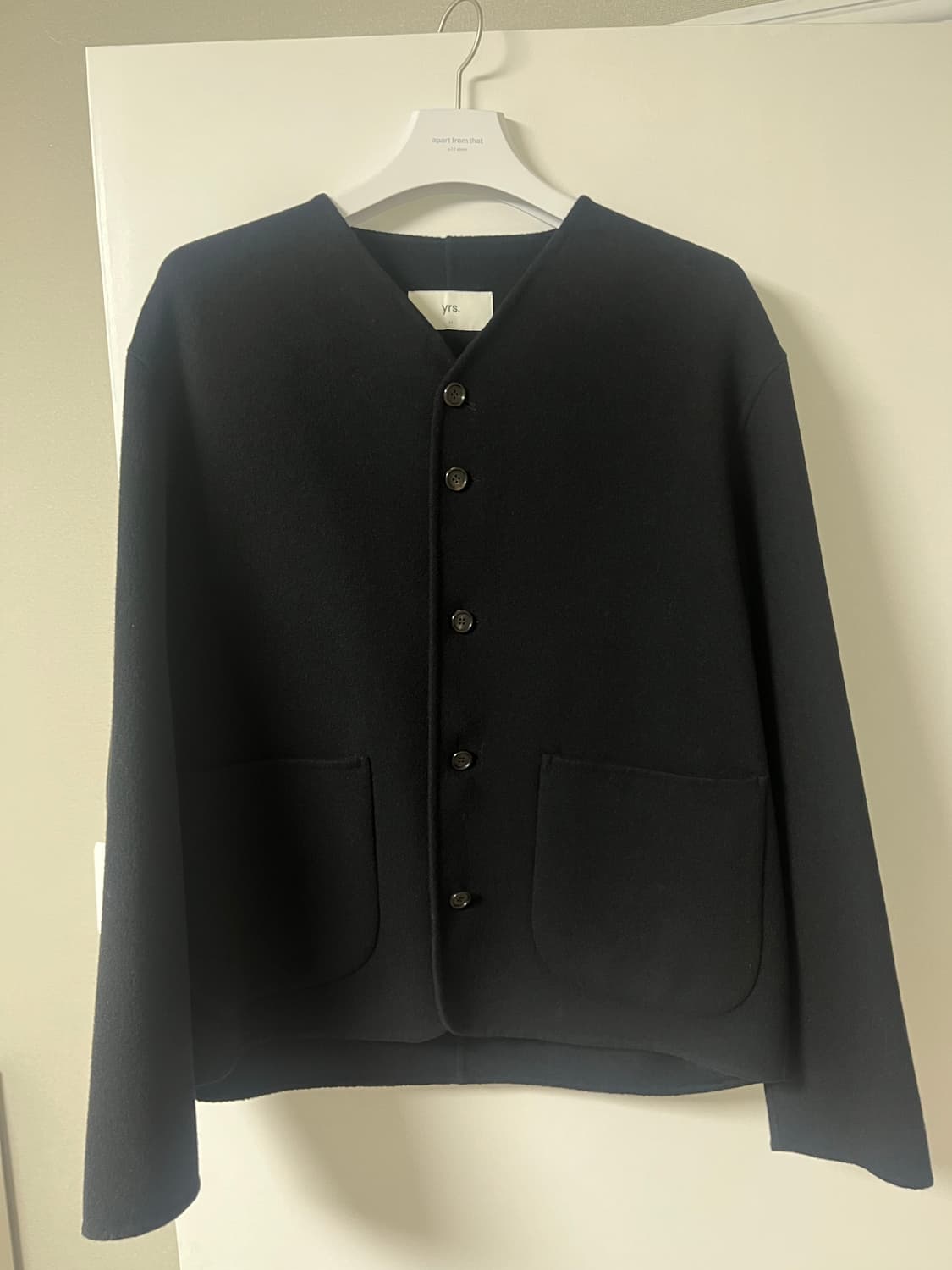 이얼즈어고 블랙 울 칼라리스 자켓 M 상품이미지4