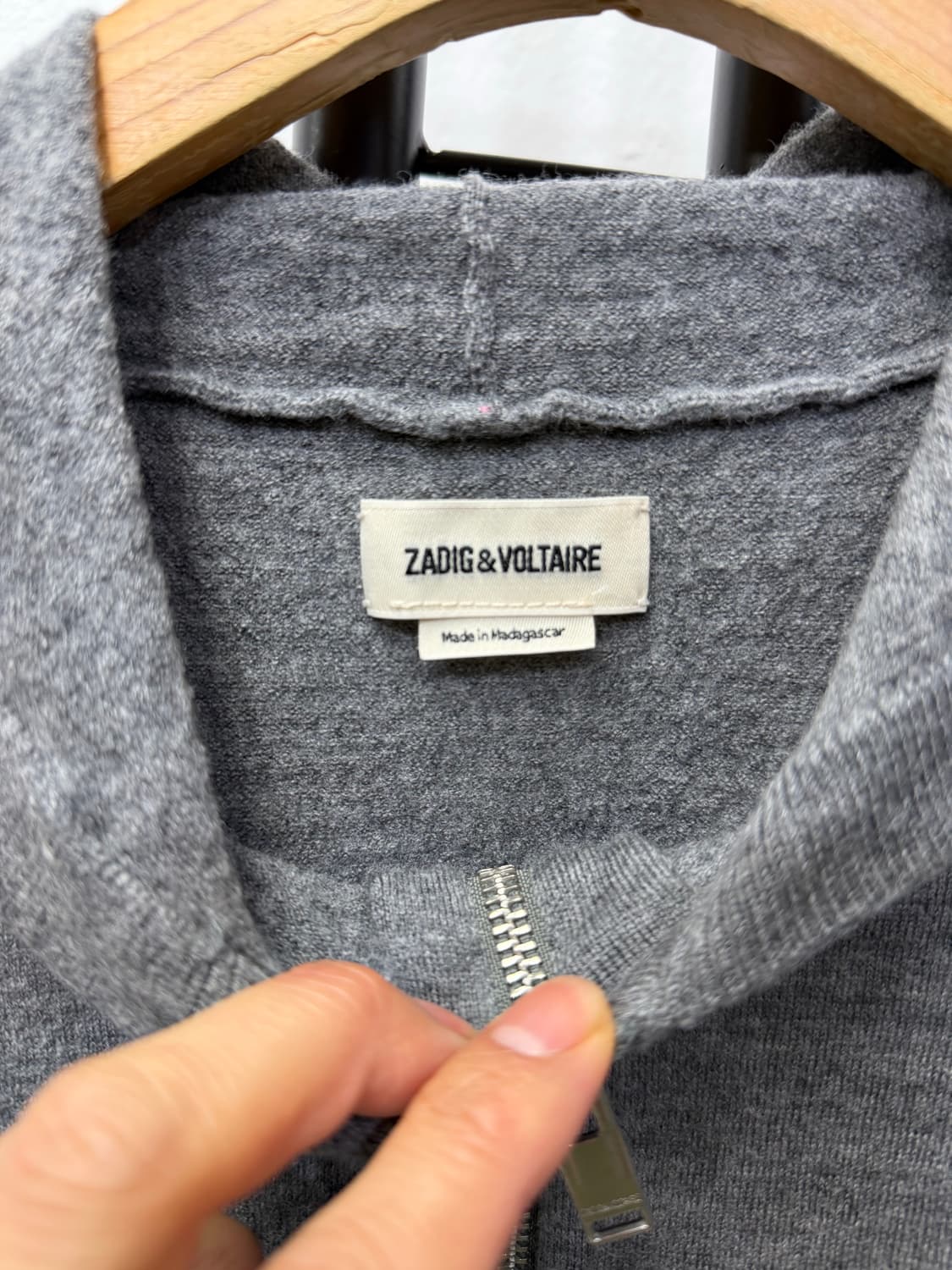 정품) 쟈딕앤볼테르 메리노울 니트 집업 XL 상품이미지6