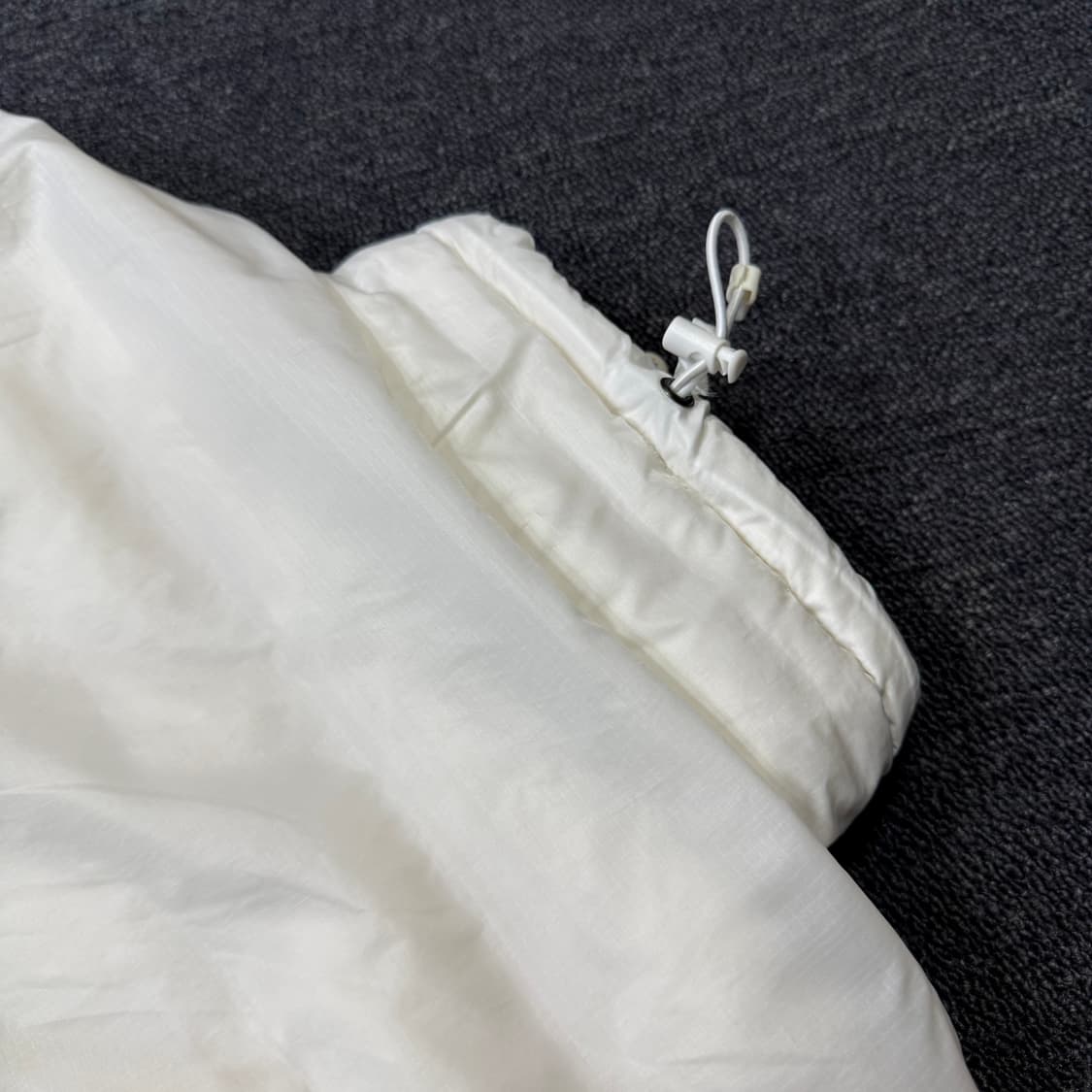 캐나다구스 여성 화이트 롱패딩 상품이미지6