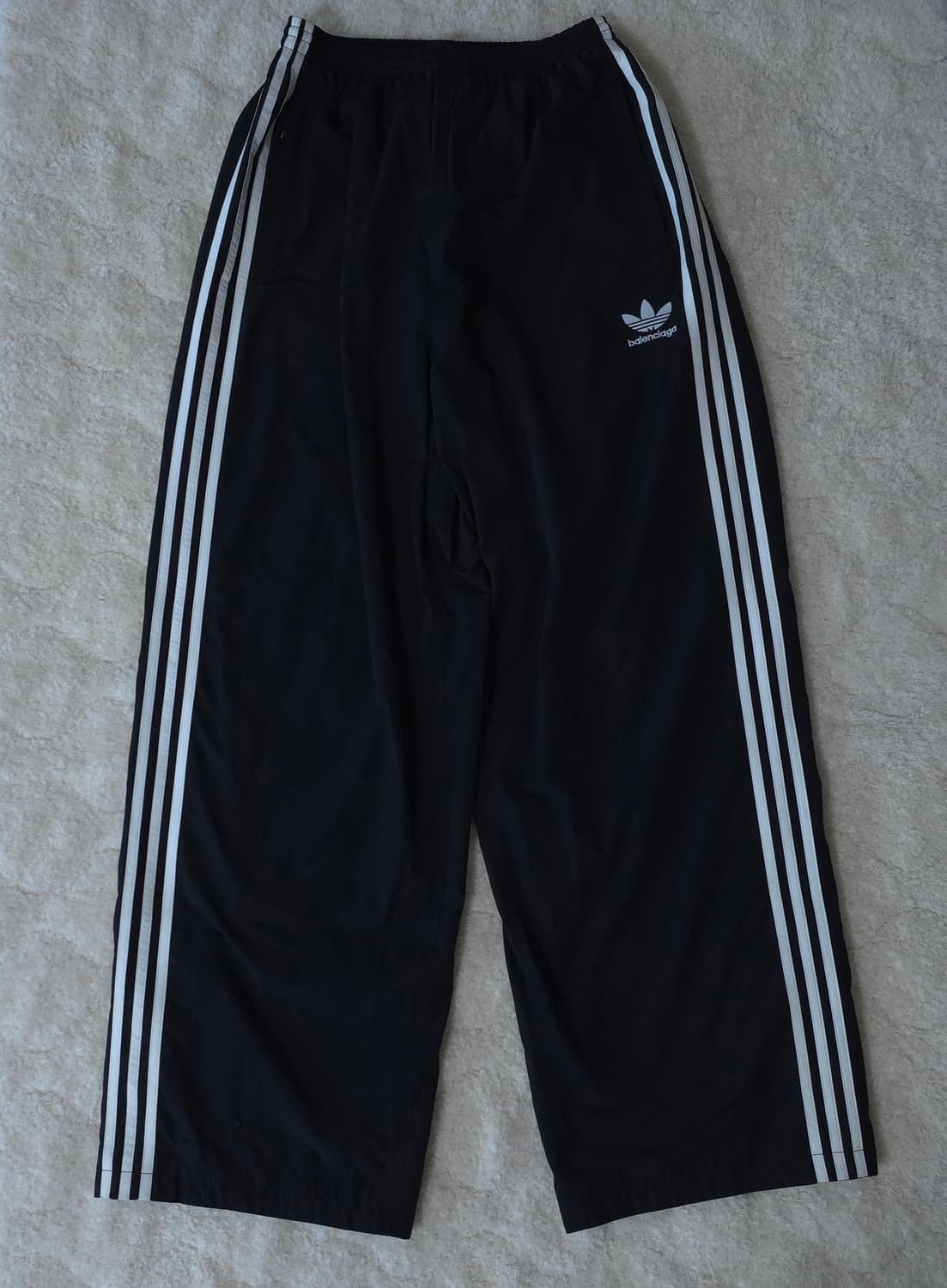 [XS] 발렌시아가 아디다스 포플린 트랙팬츠 논스티치 블랙 상품이미지1
