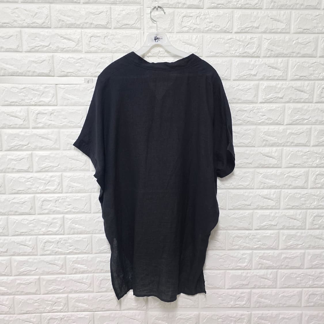 DKNY 블랙 오버핏 마 린넨 반팔 블라우스 S 상품이미지4