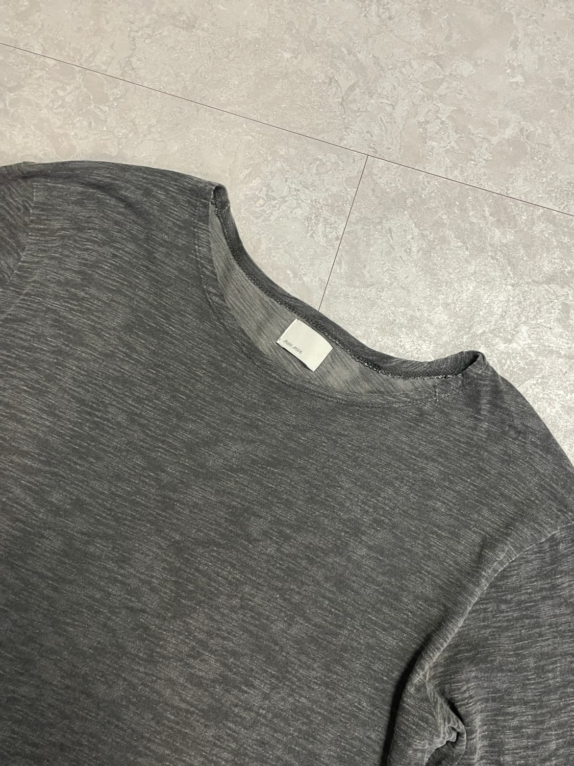 모노프리베 텍스쳐드 롱슬리브 챠콜 2 상품이미지3