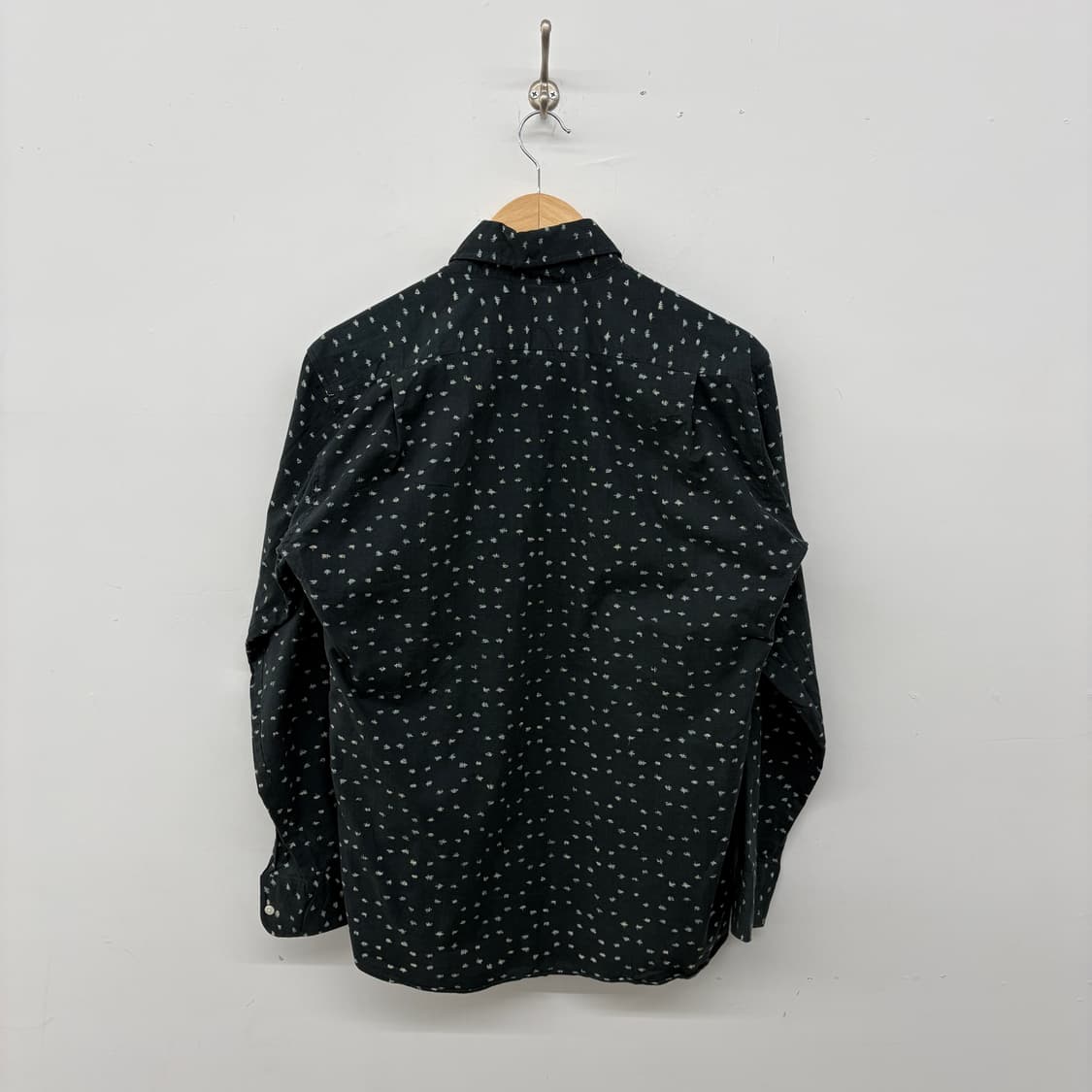 빔즈 빈티지 블랙 패턴 긴팔 셔츠 공용 M 상품이미지5