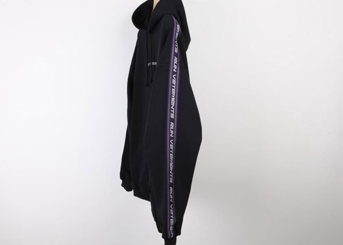 베트멍 사이드 로고 테이프 오버핏 후드티 블랙  상품이미지2