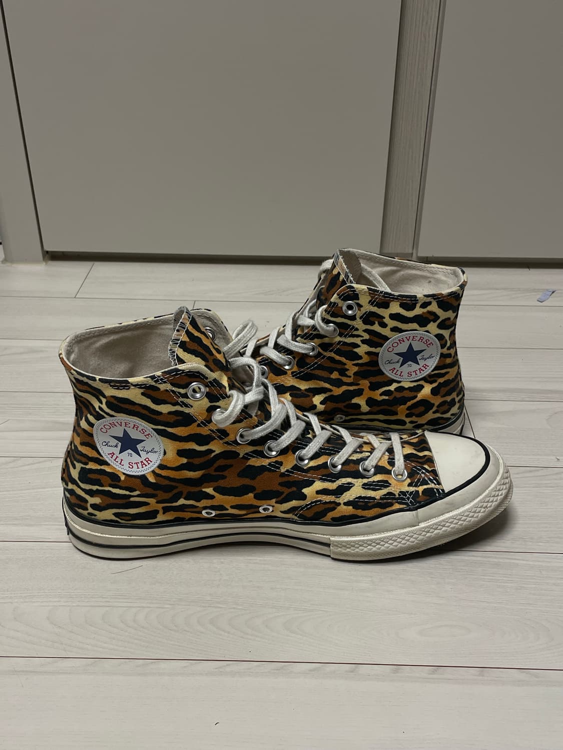 와코마리아 x 컨버스 x 인빈시블 척 하이 295 상품이미지3