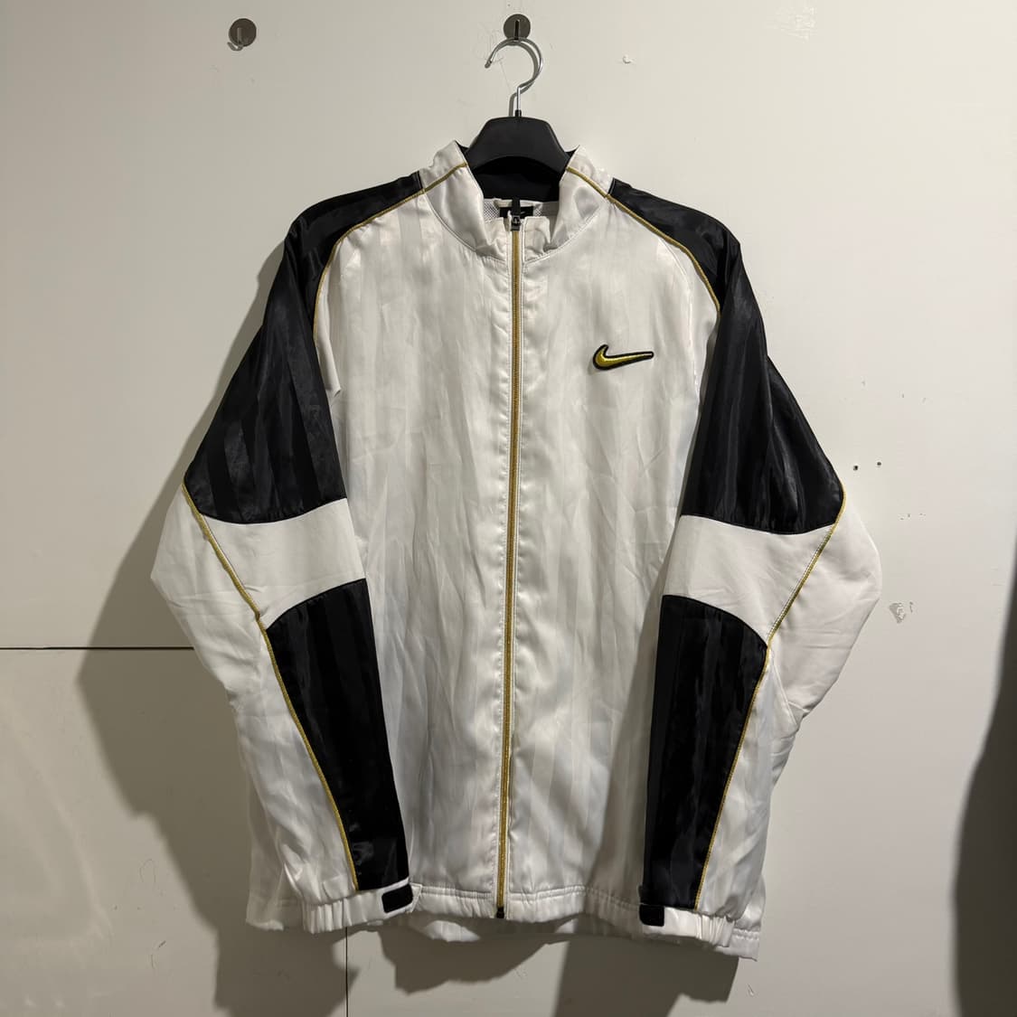 나이키 올드스쿨 바람막이 자켓 상품이미지1