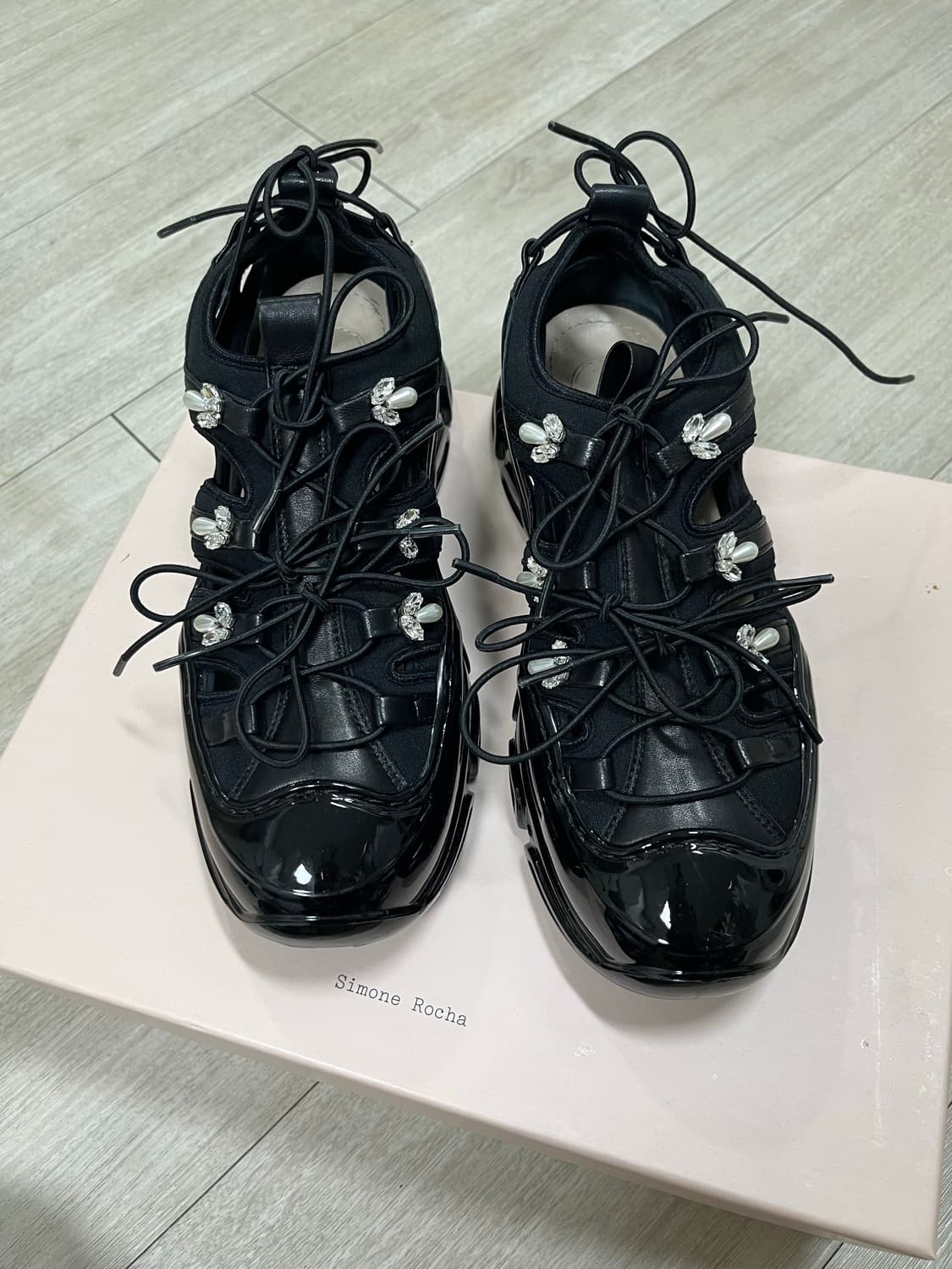 [구매가 189만원] 시몬로샤 비즈 스니커즈 240 (37사이즈) 상품이미지5