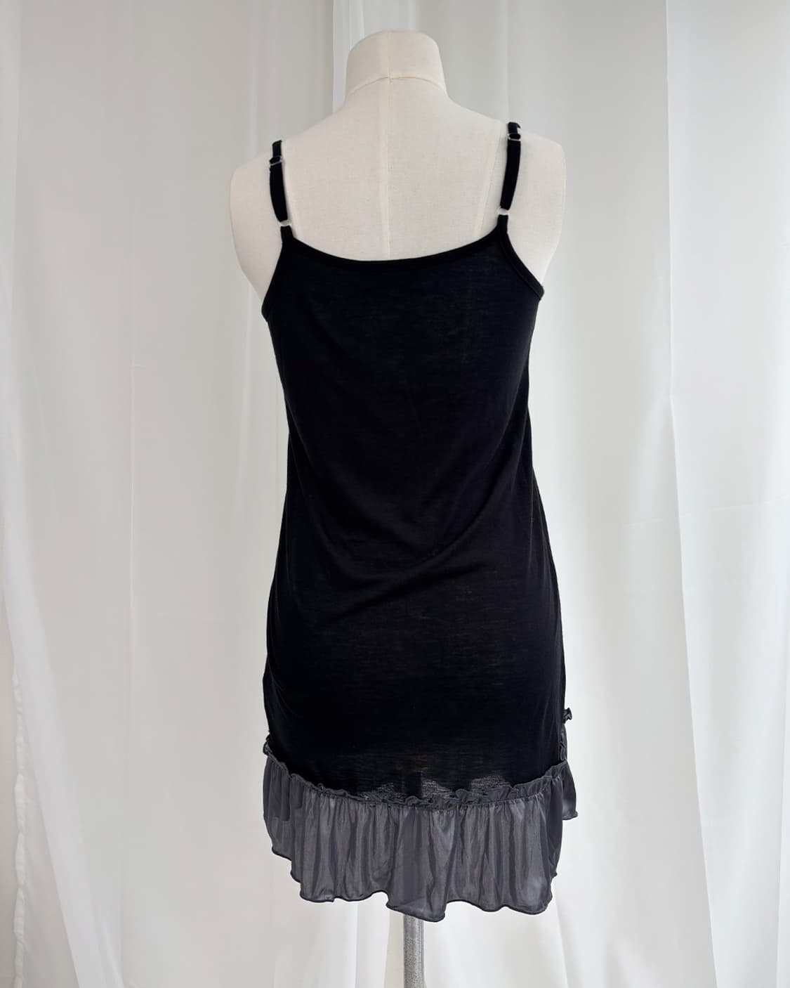 FORTUNE CooKIES 밑단 배색 레이어드 슬리브리스 상품이미지8