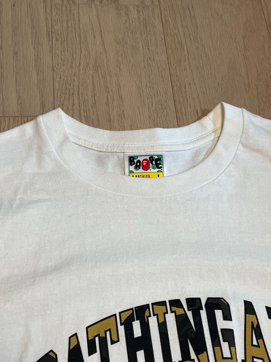 베이프 카모 로고 티셔츠 상품이미지3