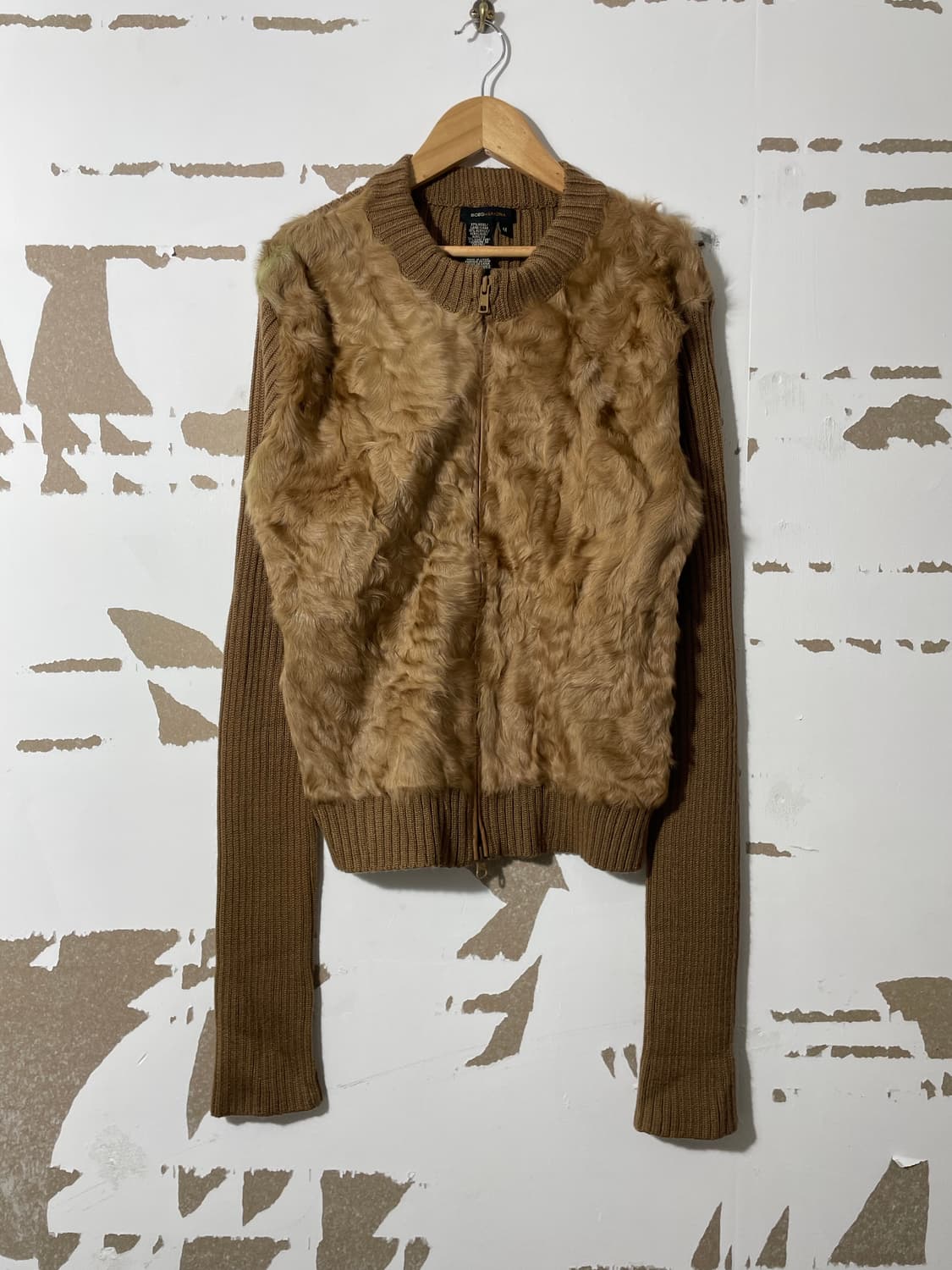 bcbg 맥스아자리아 퍼 니트 집업 상품이미지1