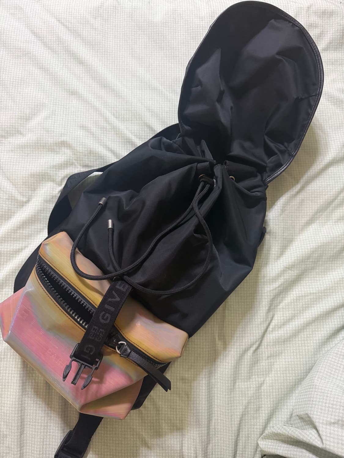 지방시 백팩 상품이미지2