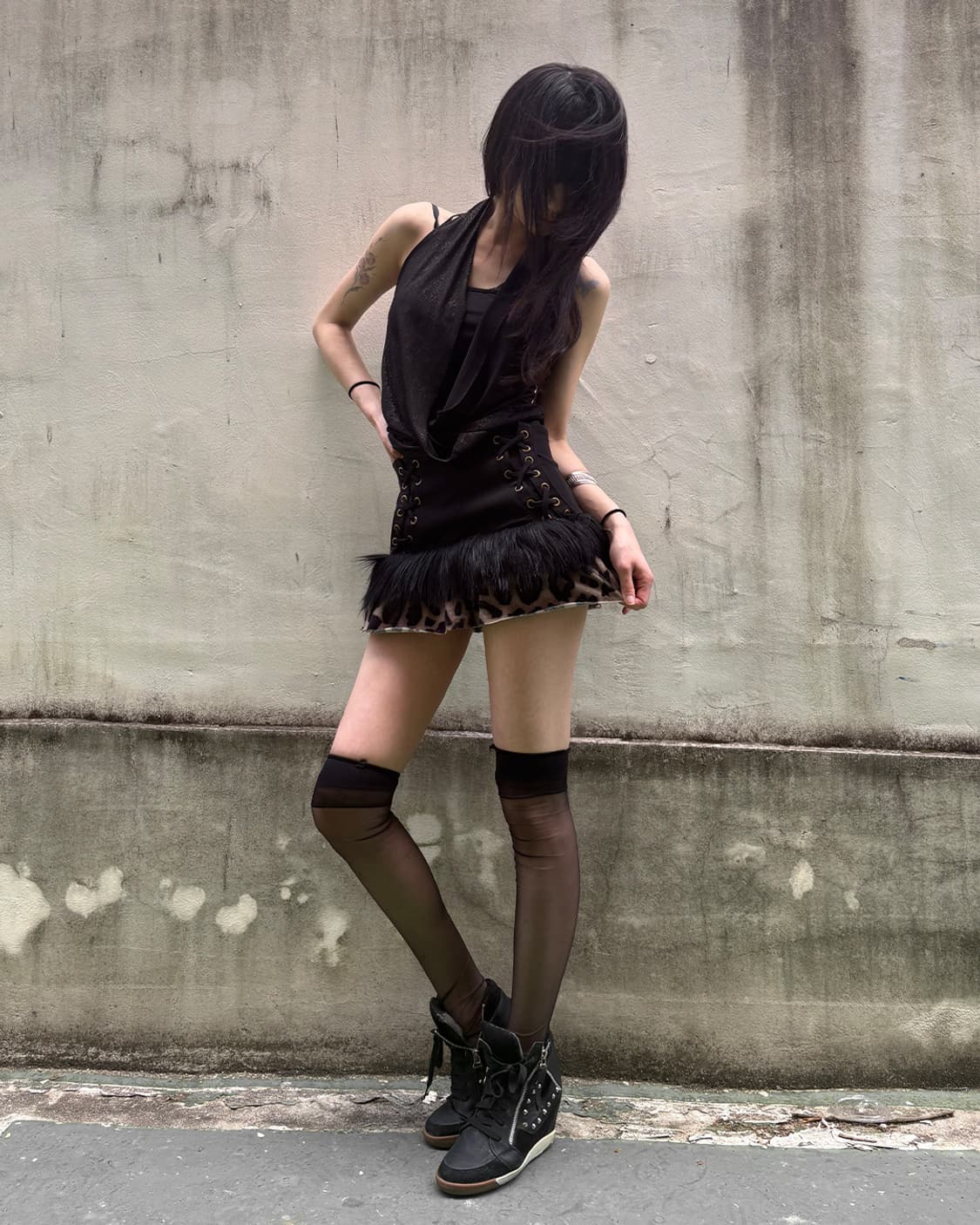 00's glam fit draped halter top 상품이미지3