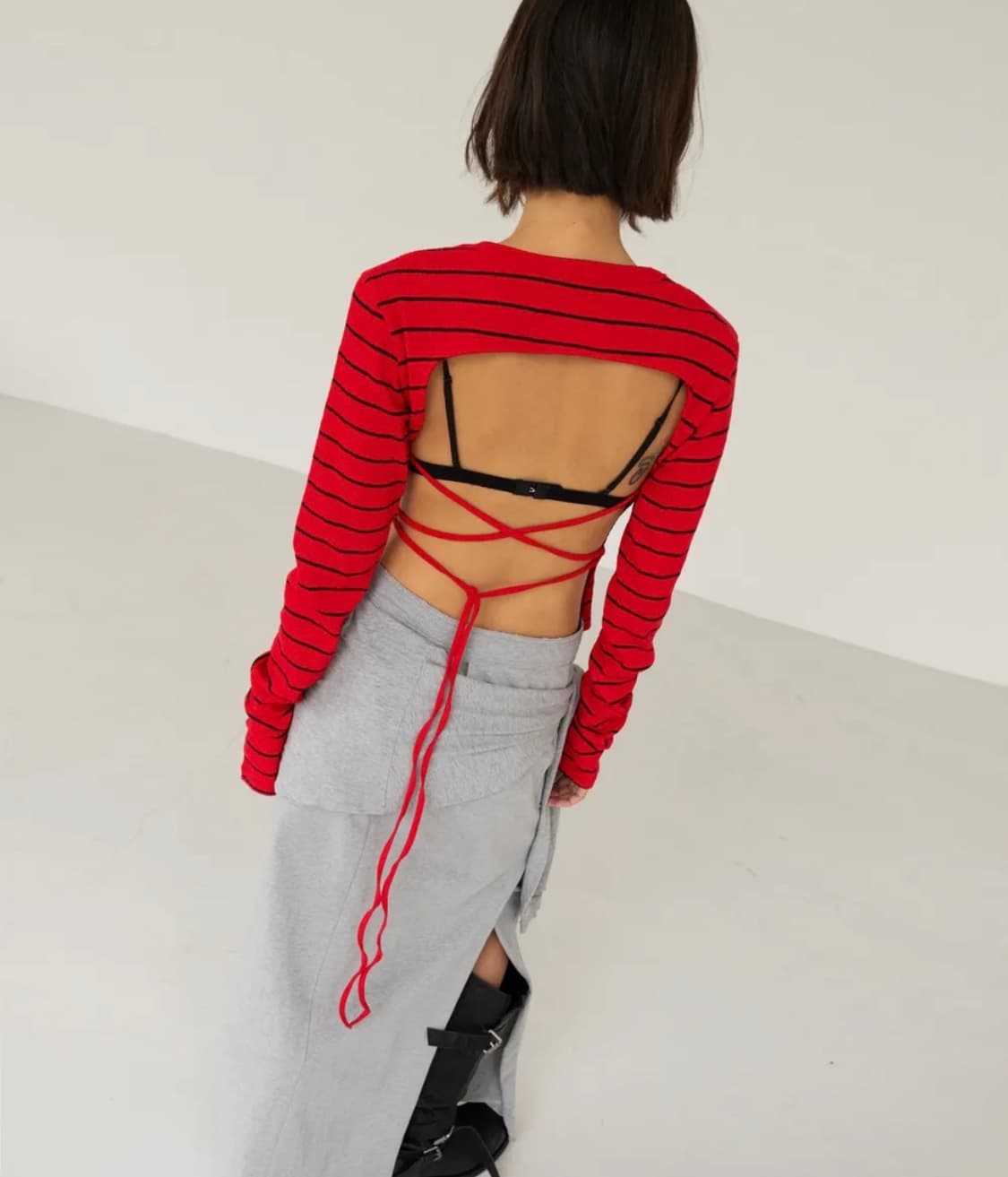 OPEN BACK STRIPE TOP RED 상품이미지2